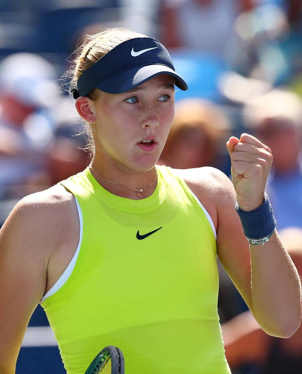 从而形成 从而形成