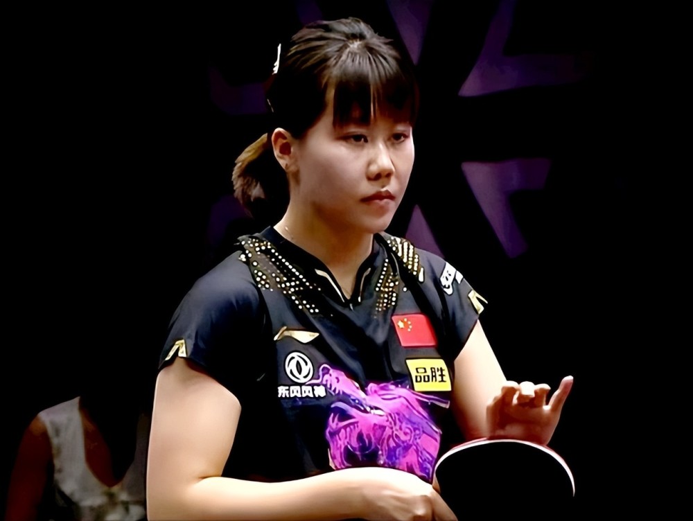 搭配显得尤 搭配显得尤